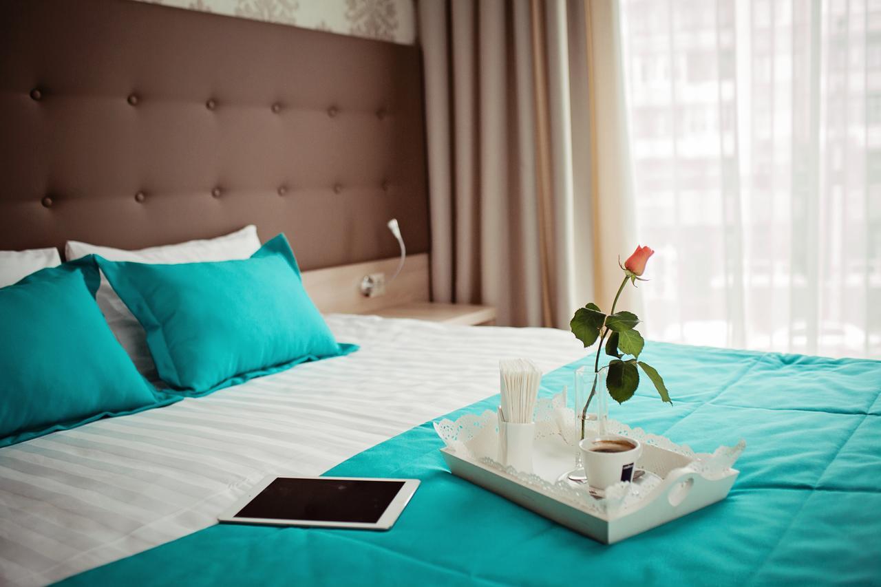 Hotel Versailles 루치크 외부 사진